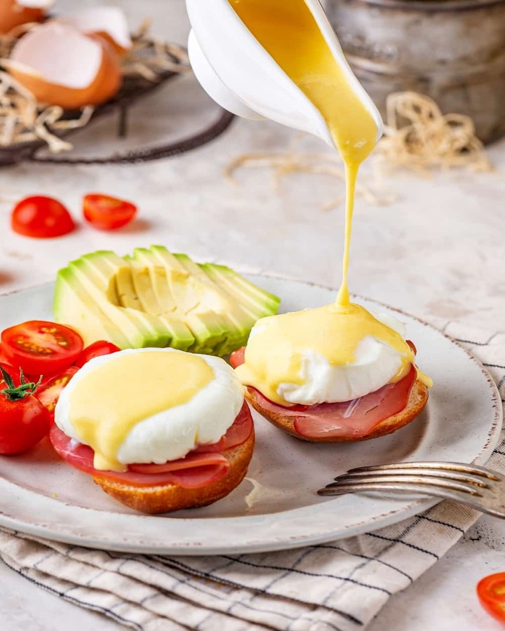 Eggs Benedict
