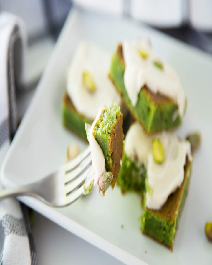 Delicious Keto Irish Cream Pistachio Cake Squares