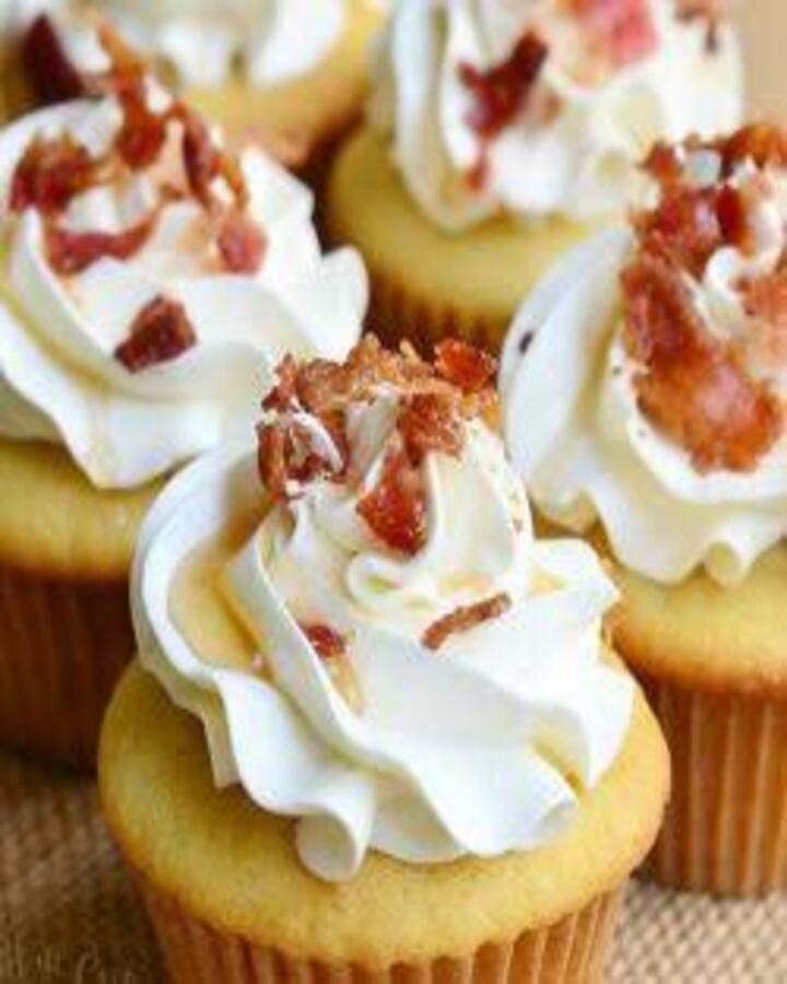 Delicious Keto Maple Cupcakes