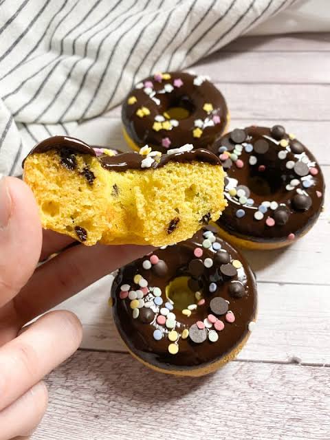 Chocolate Chip Doughnuts